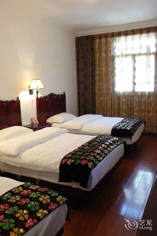 Dali Four Season Flower Inn Dali (Yunnan) Exterior photo